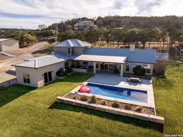 491 Stablewood Ln, Kerrville, TX 78028