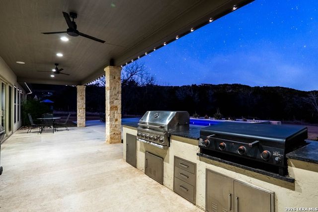 491 Stablewood Ln, Kerrville, TX 78028