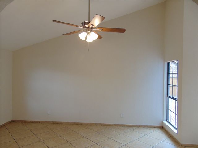 9402 Sugarberry Road, Dallas, TX 75249