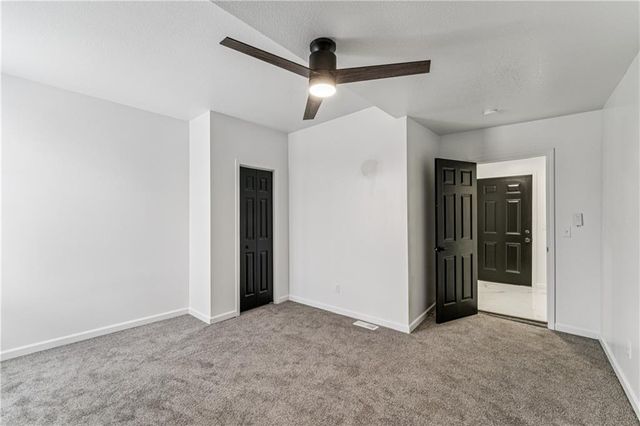 2600 Cleveland Avenue, Kansas City, MO 64127