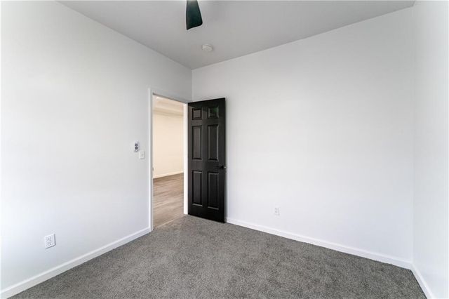 2600 Cleveland Avenue, Kansas City, MO 64127