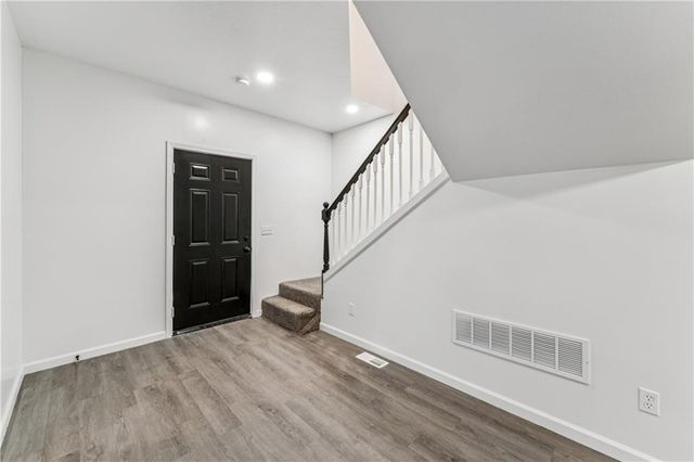 2600 Cleveland Avenue, Kansas City, MO 64127