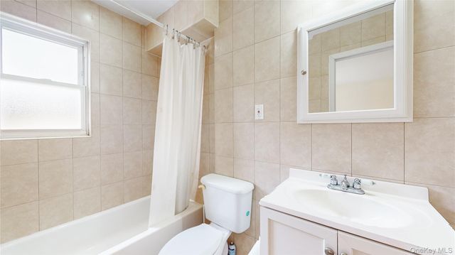 157-11 Cryders Lane, Whitestone, NY 11357