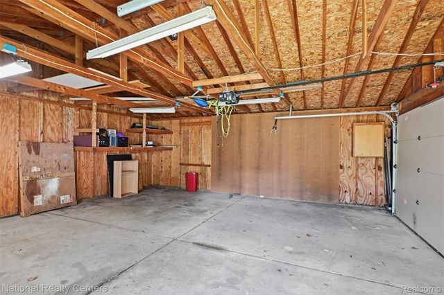 17159 Rougeway Street, Livonia, MI 48152