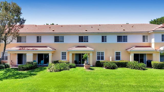 7410 Briella Drive, Boynton Beach, FL 33437