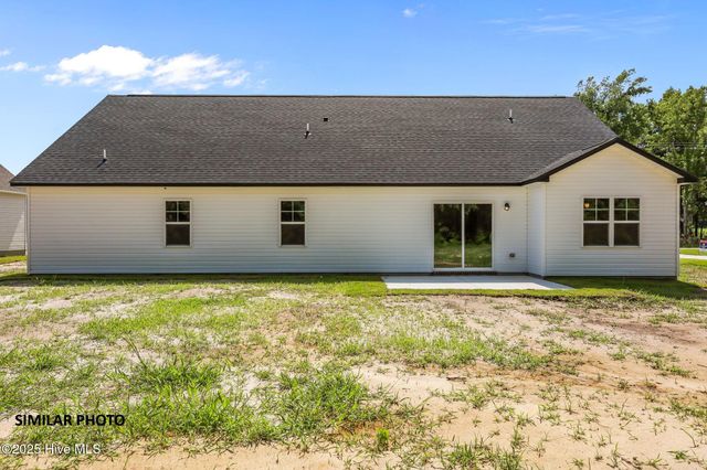 101 Molly Rice Branch Court, Jacksonville, NC 28546