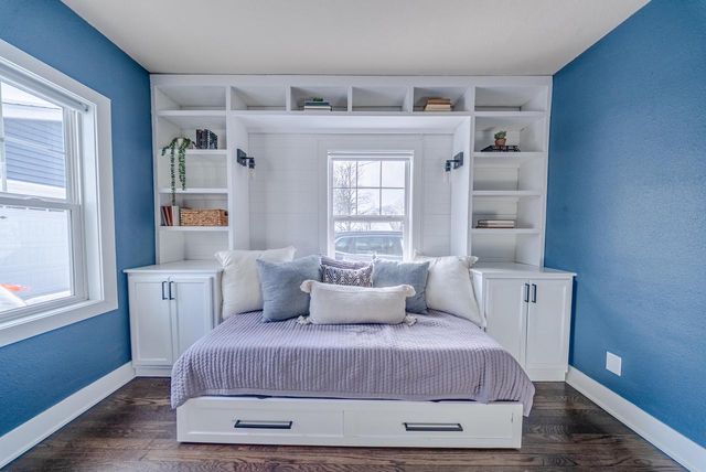 1 Merrill Crest DRIVE, Madison, WI 53705