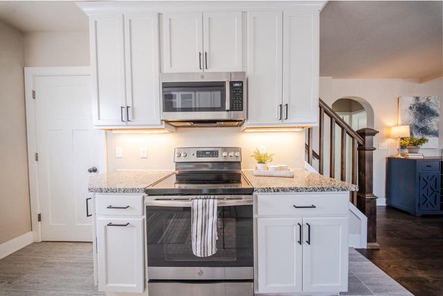 1 Merrill Crest DRIVE, Madison, WI 53705