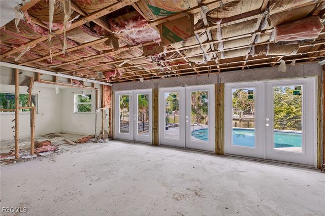 935 Pecten CT, Sanibel, FL 33957