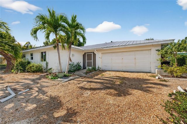 935 Pecten CT, Sanibel, FL 33957
