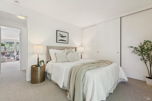 952 Lea Dr, San Rafael, CA 94903