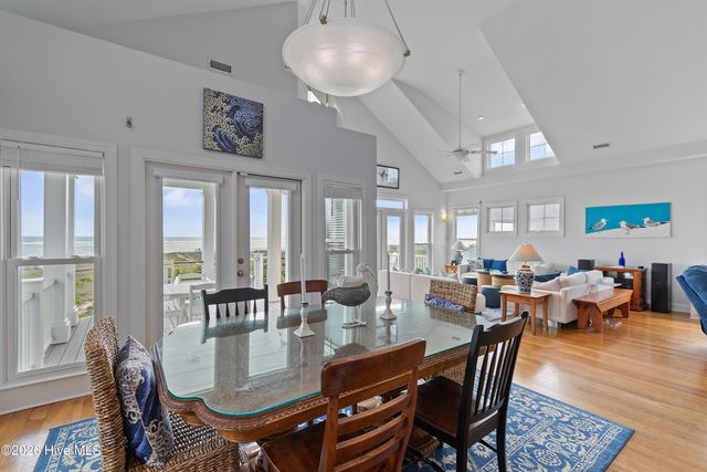 6925 Kings Lynn Drive, Oak Island, NC 28465