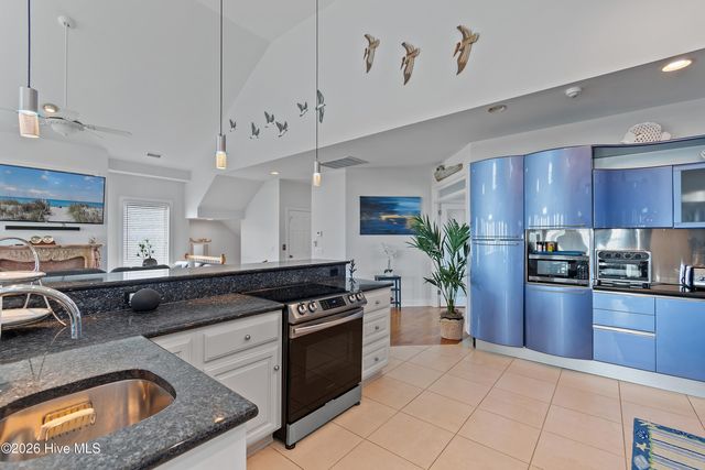 6925 Kings Lynn Drive, Oak Island, NC 28465