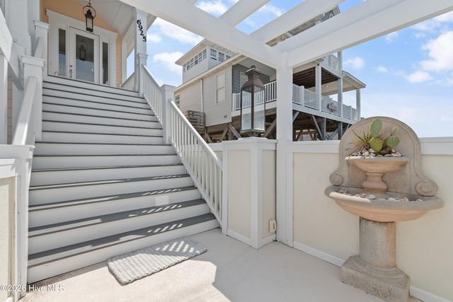 6925 Kings Lynn Drive, Oak Island, NC 28465