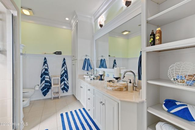 6925 Kings Lynn Drive, Oak Island, NC 28465