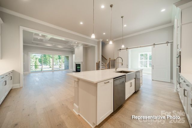 402 Turtleback Ridge, Matthews, NC 28104