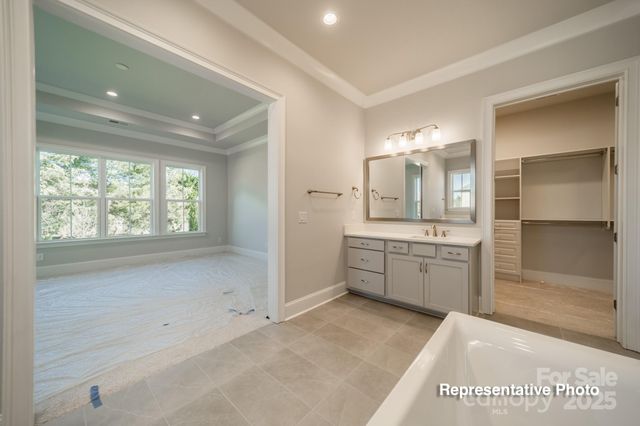 402 Turtleback Ridge, Matthews, NC 28104