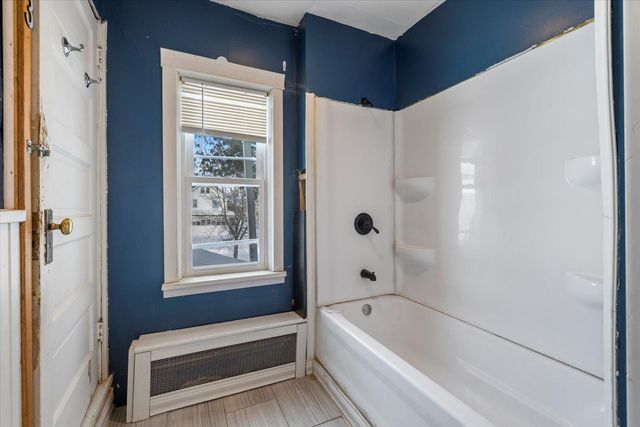 217 3rd Avenue NW, Chisholm, MN 55719