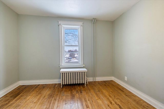 217 3rd Avenue NW, Chisholm, MN 55719