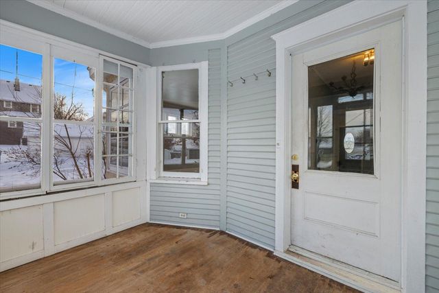 217 3rd Avenue NW, Chisholm, MN 55719