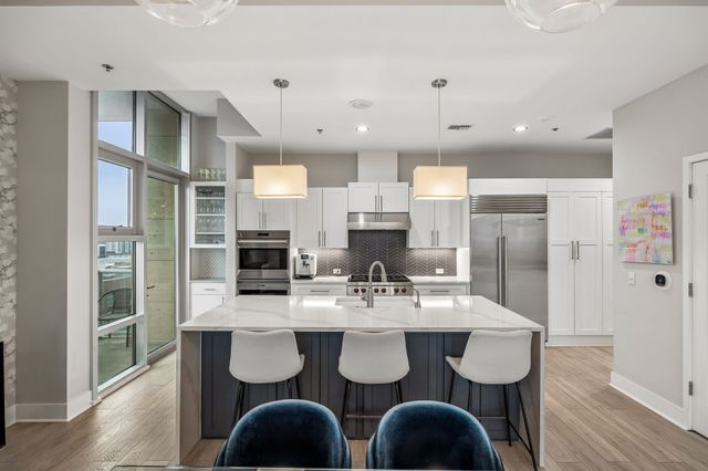 700 12th Ave S Unit 701, Nashville, TN 37203