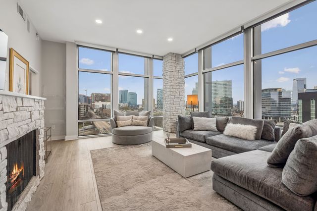 700 12th Ave S Unit 701, Nashville, TN 37203