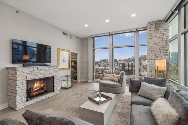 700 12th Ave S Unit 701, Nashville, TN 37203