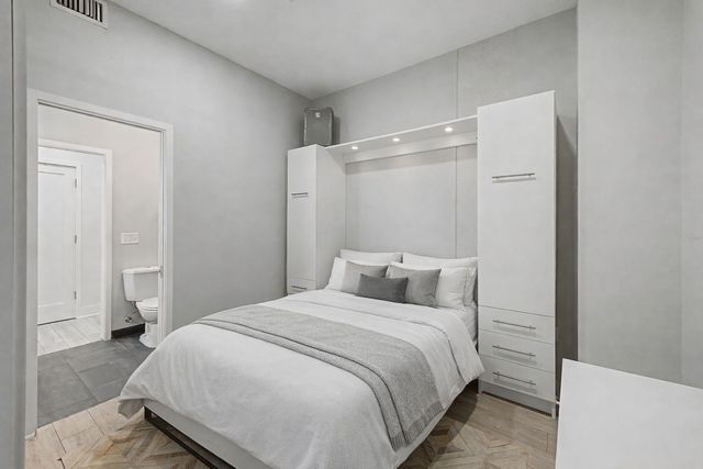 700 12th Ave S Unit 701, Nashville, TN 37203