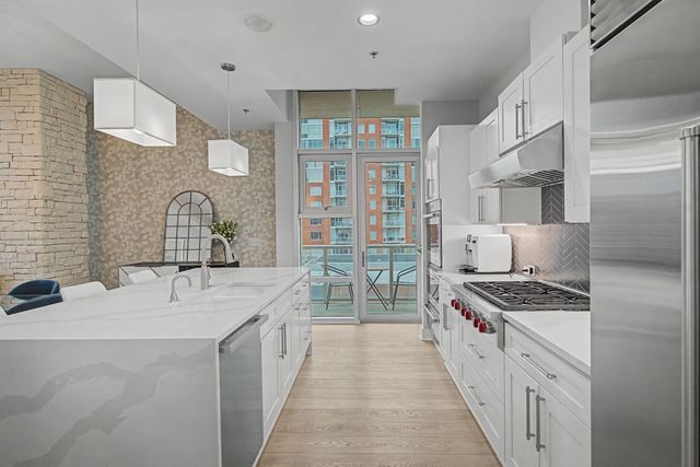 700 12th Ave S Unit 701, Nashville, TN 37203