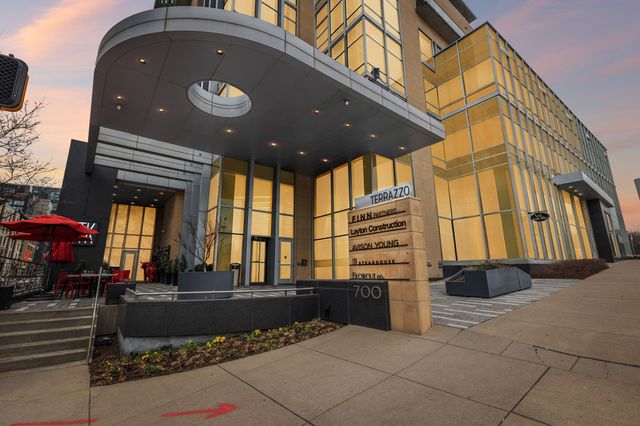 700 12th Ave S Unit 701, Nashville, TN 37203