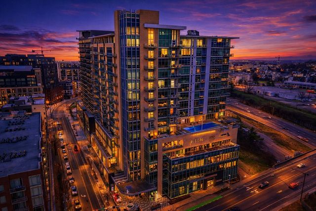 700 12th Ave S Unit 701, Nashville, TN 37203
