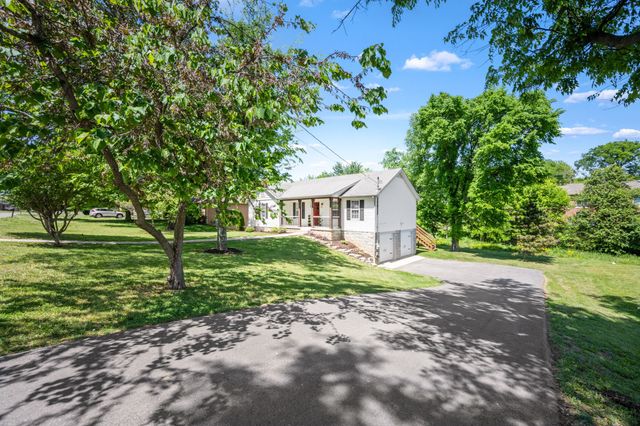 125 Branford Dr, Smyrna, TN 37167