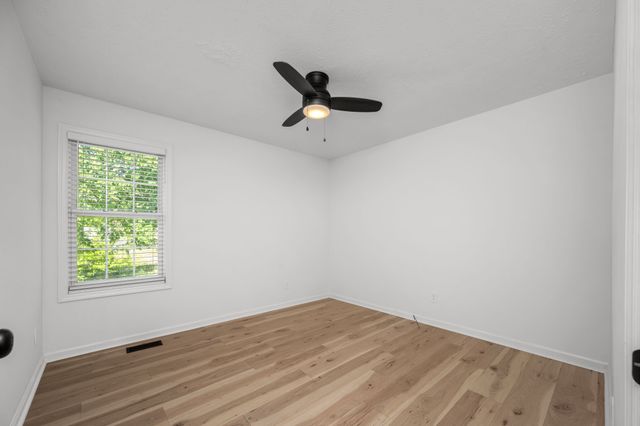 125 Branford Dr, Smyrna, TN 37167