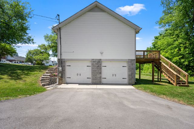 125 Branford Dr, Smyrna, TN 37167