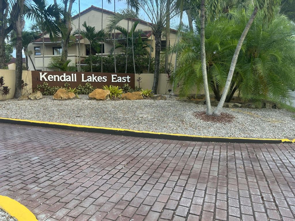 6206 SW 136TH Court A102, Miami, FL 33183