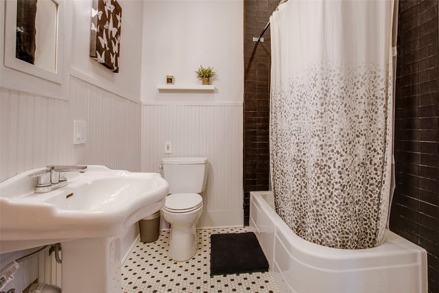 732 Haines Avenue, Dallas, TX 75208