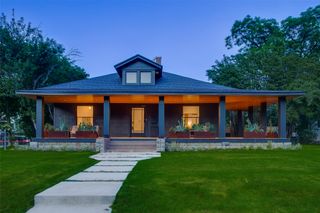 732 Haines Avenue, Dallas, TX 75208