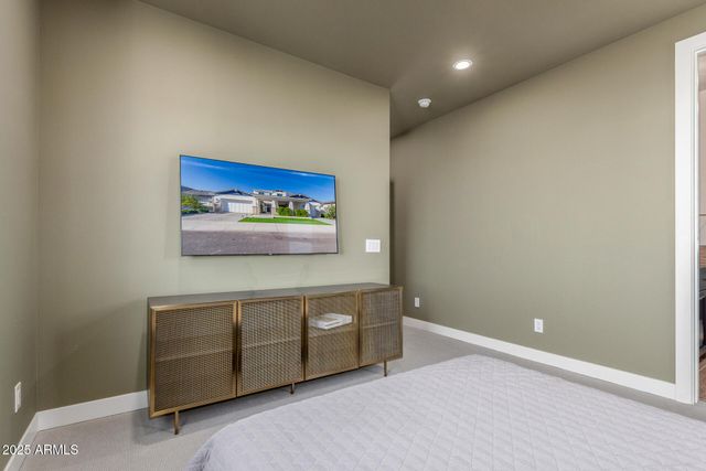 17336 W CRAWFORDSVILLE Drive, Surprise, AZ 85388