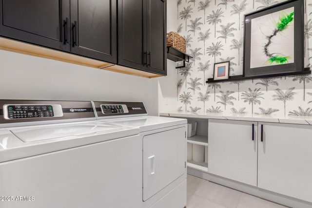 17336 W CRAWFORDSVILLE Drive, Surprise, AZ 85388