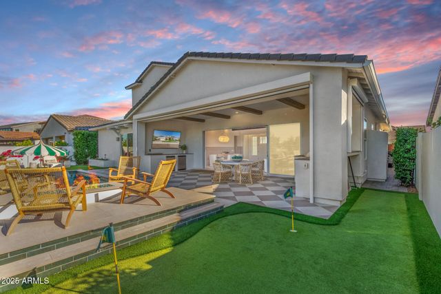 17336 W CRAWFORDSVILLE Drive, Surprise, AZ 85388