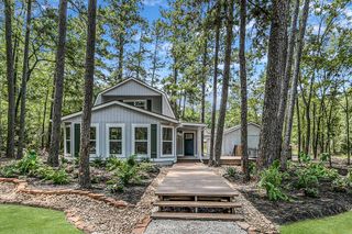 77 Meadow Lake Drive, Trinity, TX 75862