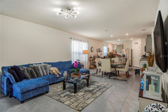 2606 ANGEL FALLS DRIVE, Davenport, FL 33837
