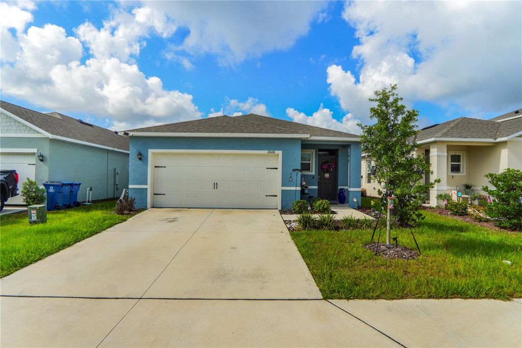 2606 ANGEL FALLS DRIVE, Davenport, FL 33837