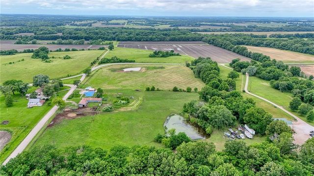 1679 SW 800 Road, Holden, MO 64040