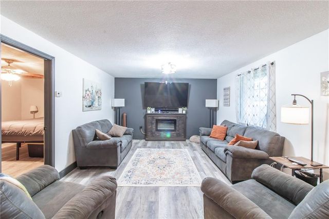1679 SW 800 Road, Holden, MO 64040