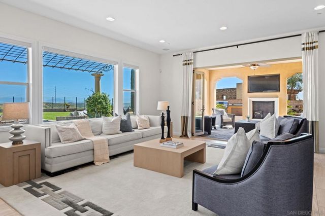 15789 Bacara Ct, San Diego, CA 92131