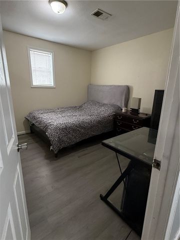 1900 S Glenwood Avenue, Russellville, AR 72802