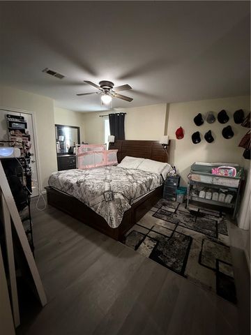 1900 S Glenwood Avenue, Russellville, AR 72802