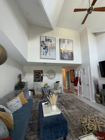 462 Glendale Avenue 20, Bridgeport, CT 06606