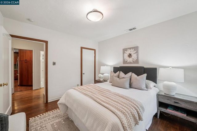 3375 Freeman Rd, Lafayette, CA 94595